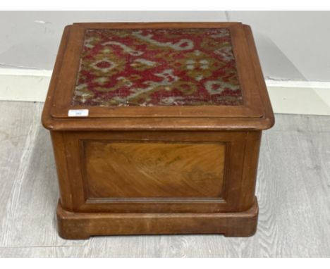 Antique mahogany framed commode 47x43.5, height 31cm