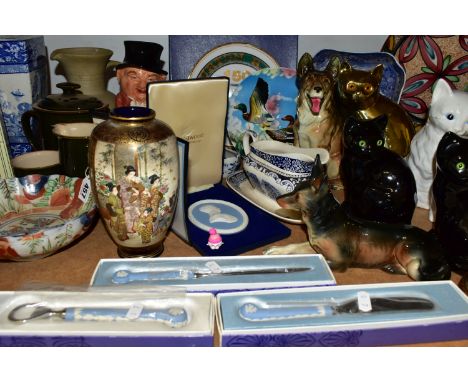 A GROUP OF CERAMICS COMPRISING a Capodimonte figural candle holder, three boxed Flower Fairies, an Empire Porcelain Pottery b