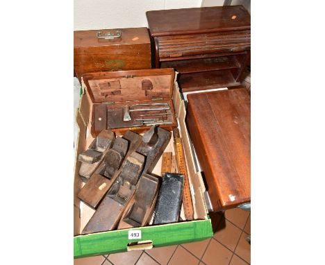 ONE BOX OF WOODEN CARPENTER'S PLANES, PRINTER AND SHOP TILL, to include two wooden coffin planes, one large wooden plane, len