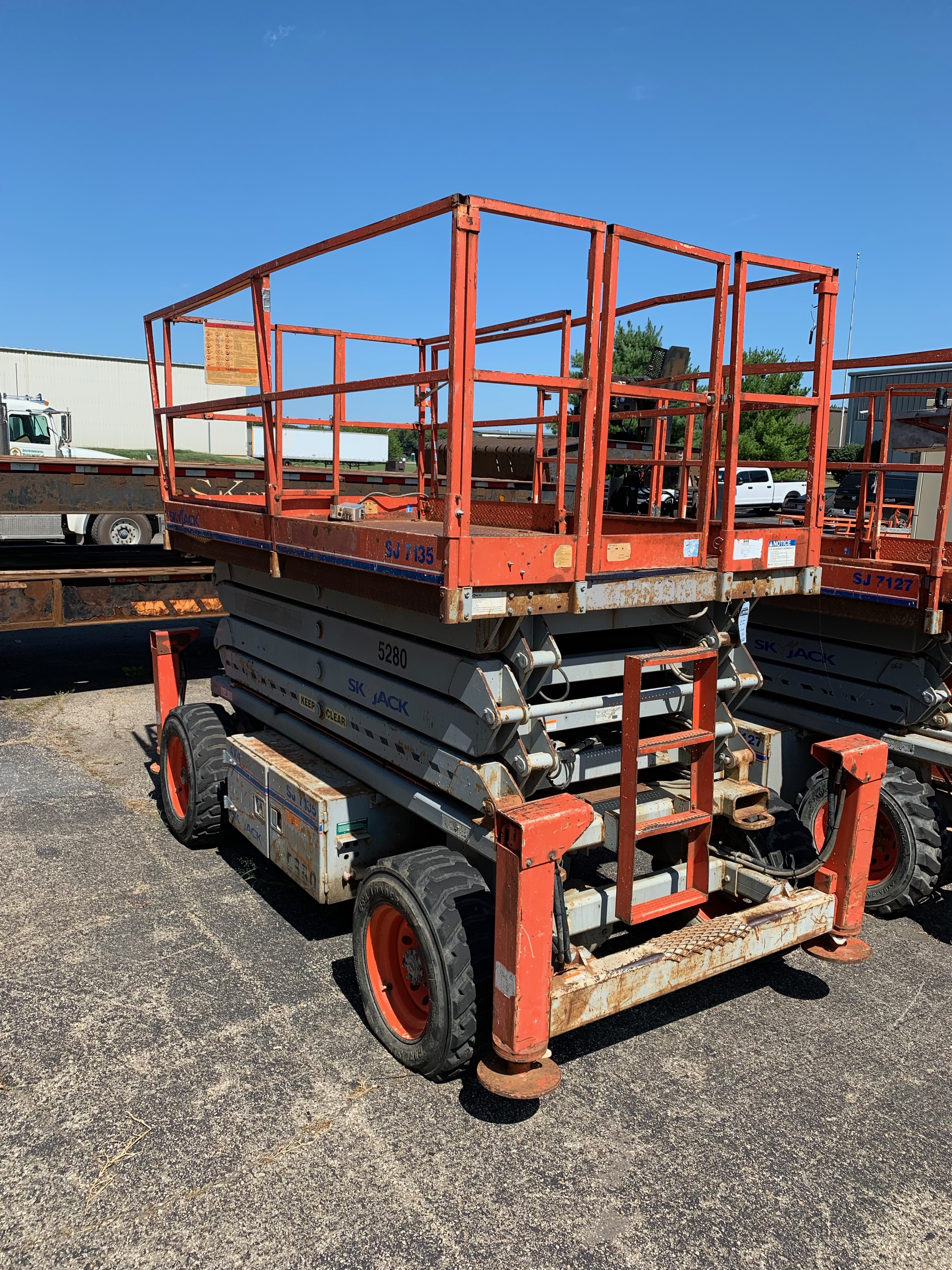 2006 SKYJACK 35’ SCISSOR LIFTS, MODEL: SJ7135, LPG, 4-WHEEL DRIVE, 35 ...