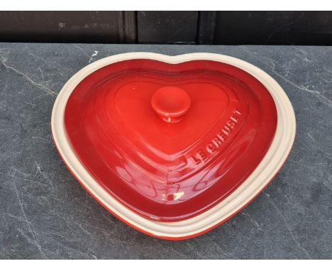 Kitchenalia:&nbsp;a Le Creuset 2.4L heart shaped tureen and cover. 