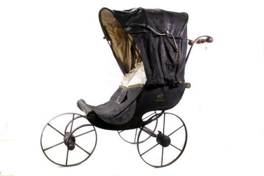 victorian pram