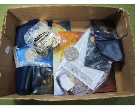A Quantity of Commemorative Crowns, Lord of The Rings six coin New Zealand Fifty cents presentation pack, base metal coinage,