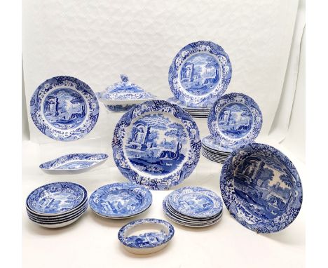 Collection of assorted Spode Italian Pattern China to include dinner plates, side plates  And assorted bowls etc. some a/f . 