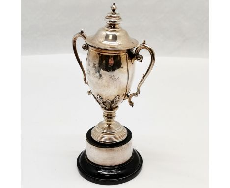 S Blanckensee &amp; Sons Ltd 1938 Silver Netball H.A.Y.C. Challenge Cup on a wooden stand. Measures 20cm high. Used condition