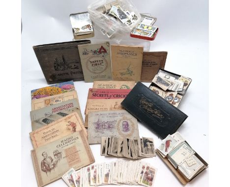 Collection / qty of cigarette cards inc 2 x 1914 sets (no jokers) Wills Scissors Jockeys and Owners colours with playing card