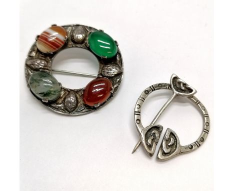 2 x Glasgow silver brooches - 1950 Henderson &amp; Horner Bros penannular &amp; 1958 Robert Allison &amp; Son agate set brooc