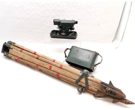 Hilger &amp; Watts surveyors dumpy level in original carry case &amp; with original tripod stand