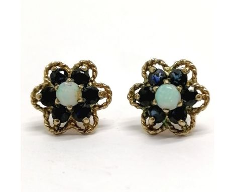 9ct hallmarked gold opal &amp; sapphire cluster earrings - 1.6g total weight 