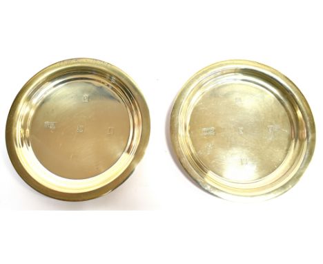 A PAIR OF IRISH SILVER COMMEMORATIVE PIN DISHES hallmarked Dublin 1966 with Jubilee mark, makers mark 'We', weight approximat