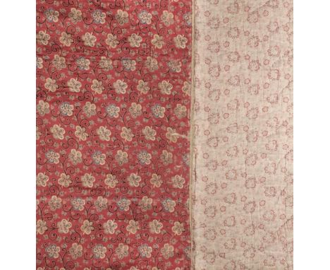 * Quilt. A Victorian stitched quilt, and other household textiles, printed cotton quilt, with scrolling pattern of five-lobed