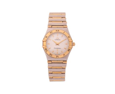 OmegaConstellationReference: 795.1202Serial: 55761692Year: circa 1995Bezel: Smooth, Black Enamelled Roman NumeralsCase Materi