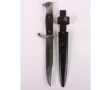 WW1 German Trench Fighting Knife, more unusual example which is designed similar to the parade bayonet, with cross hatch wood