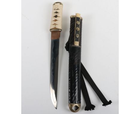 Japanese Dagger Aikuchi, blade 20.2cms, mumei, gunome hamon, itame hada, some kizu, tape bound same tsuka with plain soft met