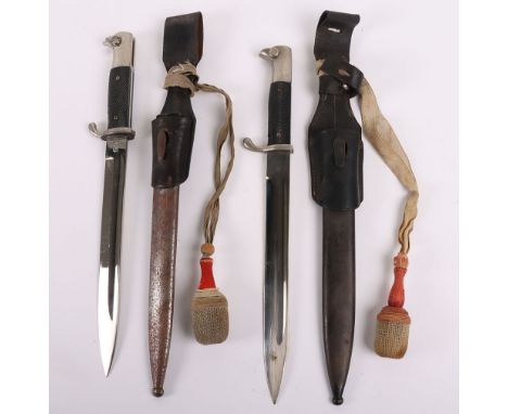 WW2 German Parade Bayonet by Carl Eickhorn, Solingen, with two piece chequered grips (damaged), plated pommel and cross guard