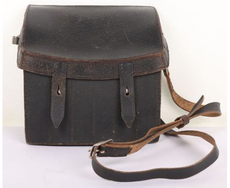 WW2 German Army Leather Flare Gun Ammunition Pouch, excellent condition with original and matching carrying strap. inside mar