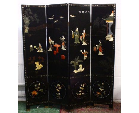 A GOOD 19TH / 20TH CENTURY CHINESE FOUR FOLD HARDSTONE ROOM DIVIDING SCREEN, inlaid with carved hard stones to depict figures