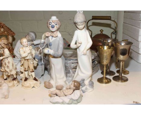 Brass table lamp, figure lamp, Nao and other figures, copper kettle, collectors plates, Just the Right Shoe ornaments, doll, 