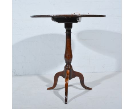 Oak tilt top occasional table, circular top turned column, tripod base, diameter 60cm, height 70cm