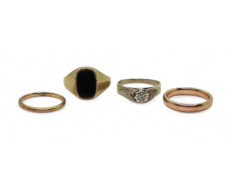 Two 9ct gold wedding rings, sizes P and M1/2, a 9ct onyx signet ring, size T1/2, and a 9ct white gold retro illusion set diam