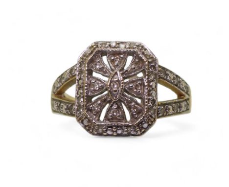 A 9ct gold diamond cluster ring, size L1/2, weight 4gms Condition Report:Available upon request