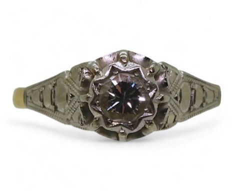 An 18ct and platinum solitaire diamond ring, set with an estimated approx 0.25ct brilliant cut diamond, size O, weight 3.5gms