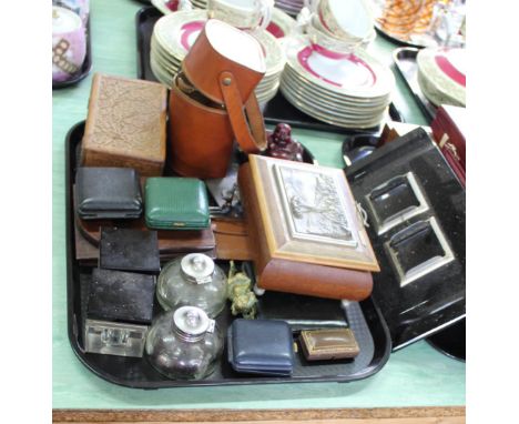 A cased hip flask and glasses, inkwells and other items