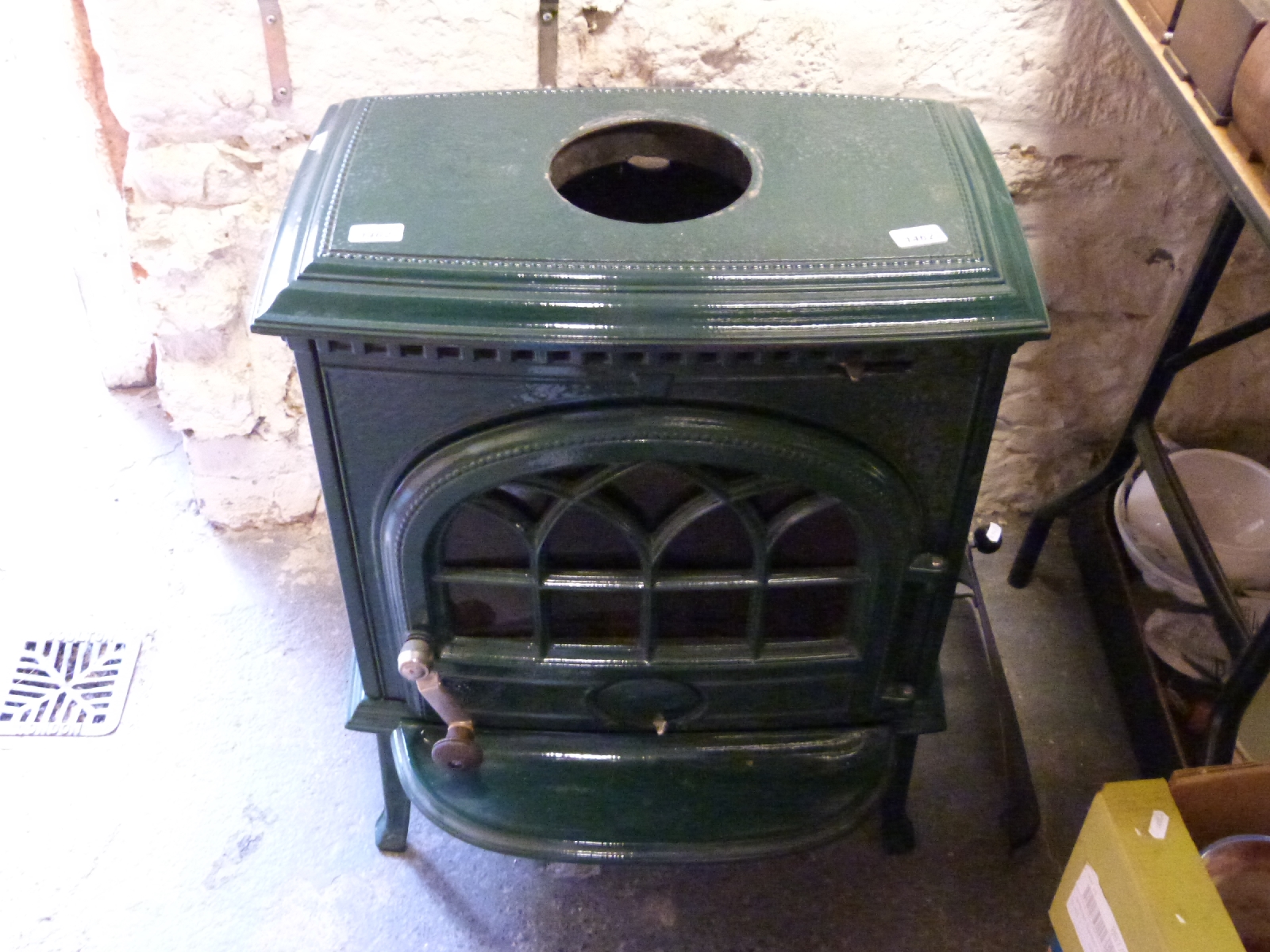 A Jotul green enamel multi-fuel stove with opening to bake (H71 x W57 X ...