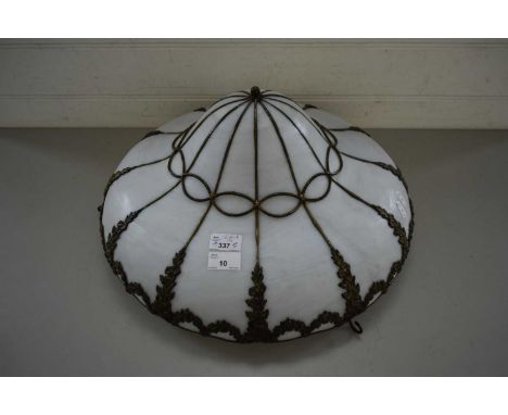 LARGE 20TH CENTURY TIFFANY STYLE CEILING LIGHT SHADE