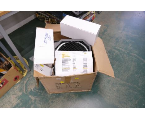Boxed UV Cannon black light with bulbs