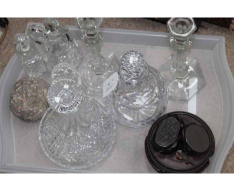 MIXED LOT OF CRYSTAL AND CERAMICS
including decanters, cut crystal pedestal bowl, modern Royal Worcester, together with Chine