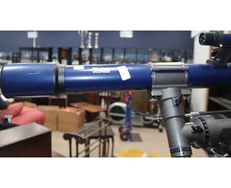 SKYLUX TELESCOPE SET ON A TRIPOD STAND