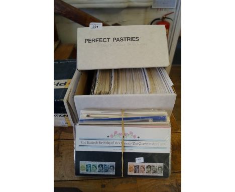 A quantity of first day covers. 