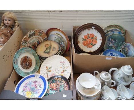 A collection of approx 40 various decorative wall plates and plaques, to include a 1971 Hummel 100th anniversary plate, Chris