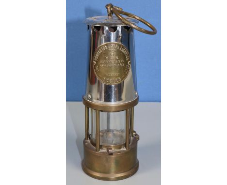 Eccles Type 6 M &amp; O miners brass and steel safety lamp, H23cm 