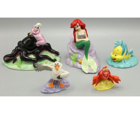 Enesco Disney Showcase Little Mermaid Flounder Go Fish Figurine, 1