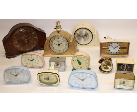 1950's Metamec Dereham cream bakelite and stencilled gold painted lamp timepiece, signed two tone dial with Arabic numerals, 