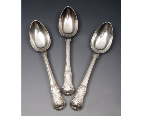 A SET OF THREE SILVER KINGS PATTERN TABLESPOONS with engraved armorials, London 1813 by Paul Storr, 10 troy oz (3)