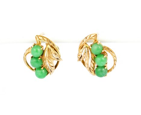 A pair of 14ct yellow gold (stamped 14k) jade set screw back fitted earrings, L. 2cm.