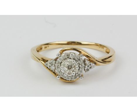 A 9ct yellow gold diamond set cluster ring, (P).