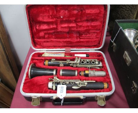 Selmer of London 'Console' Clarinet, five sectional with nickel mounts, in case.