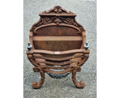 A Georgian style steel fire grate, 45.5cm wide.