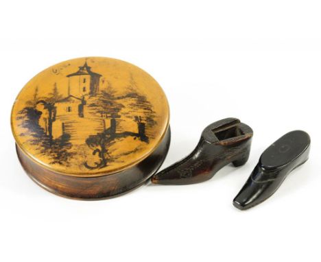 A VICTORIAN PAPIER MACHE SHOE NOVELTY SNUFF BOX, 8CM  L, ANOTHER CONTEMPORARY WOODEN EXAMPLE AND A CONTINENTAL TURNED AND PAI