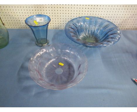 Three Whitefriars glass pieces to include two bowls, widths 12ins and 10ins and a vase, height 6ins all with threaded decorat