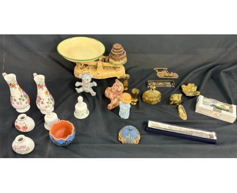Set vintage kitchen scales with enamel bowl and weights, selection of brassware, pottery and a letter opener