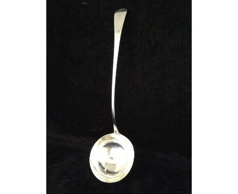 A Georgian silver ladle (180 grams).