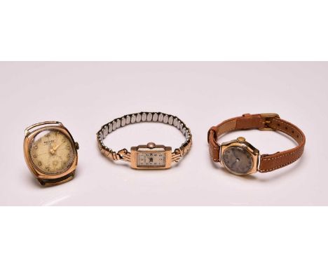 Rotary: A gentleman's 9ct gold wristwatch, Cal.440 15-jewel manual, square case stamped 9ct inside back, gold Arabic markers,