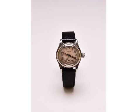 Oyster: A mid-size stainless steel wristwatch Model: Junior Sport Date: Circa 1935 Movement: Cal. 59 15-jewel, manual Dial: M