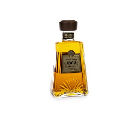 1800 ANEJO TEQUILA Tequila. 100% de agave. 750ml, 40% volume.