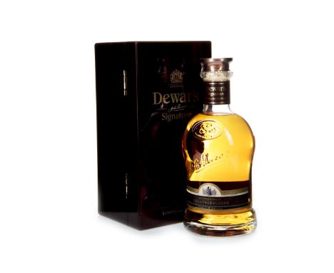 DEWAR'S SIGNATURE Blended Scotch Whisky 75cl, 43% volume, in presentation box.